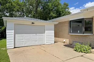 220 N Park Dr, Glenwood, IL 60425 - Photo 32
