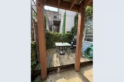1643 W Beach Avenue #1, Chicago, IL 60622 - Photo 12