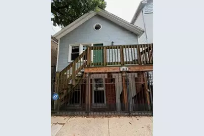 1643 W Beach Avenue #1, Chicago, IL 60622 - Photo 1