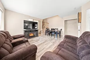 59 N Macgillis Dr, Round Lake, IL 60073 - Photo 6