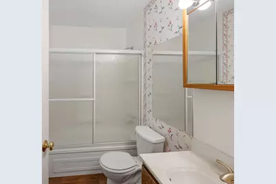 610 W Burning Tree Lane, Arlington Heights, IL 60004 - Photo 14