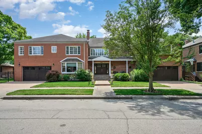 2851 W Rascher Avenue, Chicago, IL 60625 - Photo 1