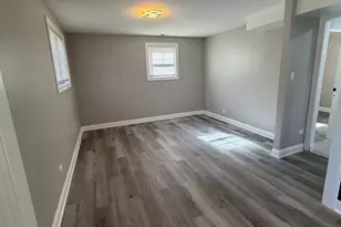 308 Oakwood St, Park Forest, IL 60466 - Photo 2