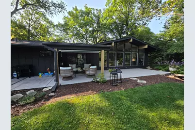 3S220 Blackcherry Lane, Glen Ellyn, IL 60137 - Photo 4