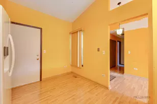 503 Lasalle Ln, Buffalo Grove, IL 60089 - Photo 16