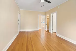 1923 W Estes Ave, Chicago, IL 60626 - Photo 6