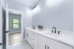 909 Evergreen Ave, Glen Ellyn, IL 60137 - Photo 26
