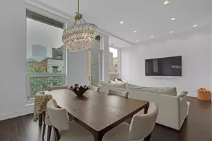 16 N Carpenter St, Chicago, IL 60607 - Photo 12