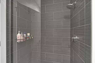 16 N Carpenter St, Chicago, IL 60607 - Photo 16