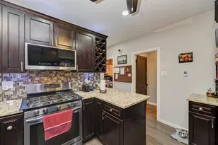 1941 N Harding Ave, Chicago, IL 60647 - Photo 20