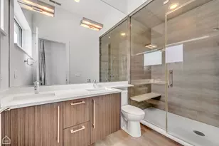 2366 N Seeley Ave, Chicago, IL 60647 - Photo 10