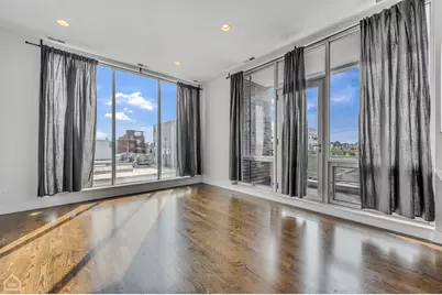 2366 N Seeley Avenue #3S, Chicago, IL 60647 - Photo 4