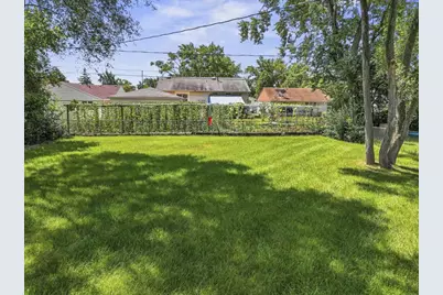 315 E Schaumburg Road, Streamwood, IL 60107 - Photo 18