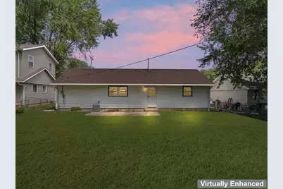 315 E Schaumburg Road, Streamwood, IL 60107 - Photo 16