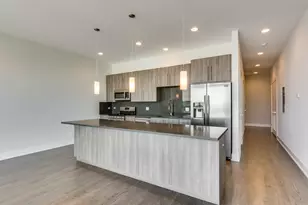 2351 N Seeley Ave, Chicago, IL 60647 - Photo 2