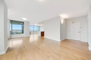 1600 S Prairie Ave, Chicago, IL 60616 - Photo 8