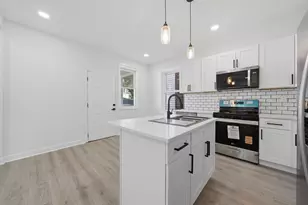 8219 S Throop St, Chicago, IL 60620 - Photo 8