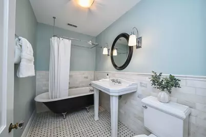 226 N Van Buren Street, Batavia, IL 60510 - Photo 30