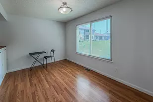 1120 Kara Dr, Champaign, IL 61822 - Photo 10