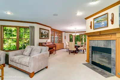 446 Roslyn Road, East Dundee, IL 60118 - Photo 6