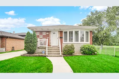 923 E 158th Street, Dolton, IL 60419 - Photo 2