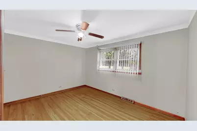 923 E 158th Street, Dolton, IL 60419 - Photo 10