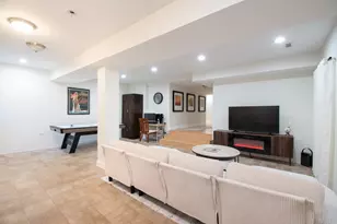 7141 N Kedvale Ave, Lincolnwood, IL 60712 - Photo 42
