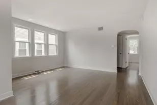 8822 S California Ave, Evergreen Park, IL 60805 - Photo 8