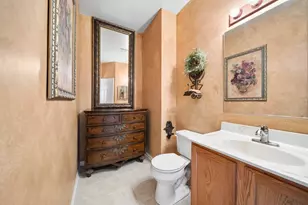 2975 Adamson Dr, Geneva, IL 60134 - Photo 14