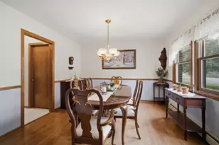 243 N Delany Rd, Gurnee, IL 60031 - Photo 8