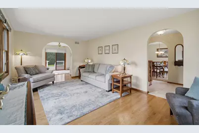 243 N Delany Road, Gurnee, IL 60031 - Photo 4