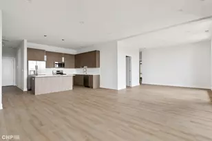 3207 N Lawndale Ave, Chicago, IL 60618 - Photo 4