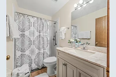 229 Churchill Court, Round Lake Beach, IL 60073 - Photo 16