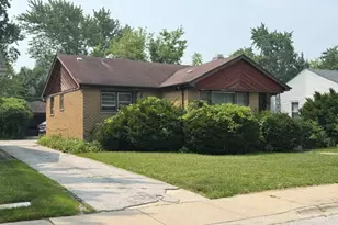 753 E 156th Pl, South Holland, IL 60473 - Photo 1