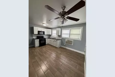8700 S 82nd Court #1E, Hickory Hills, IL 60457 - Photo 6