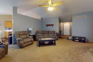 152 Prairie Moon Dr, Davis Junction, IL 61020 - Photo 20