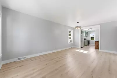 [Address not provided], Chicago, IL 60629 - Photo 4