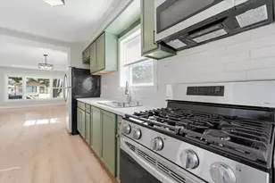 [Address not provided], Chicago, IL 60629 - Photo 12
