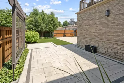 7739 Kenton Avenue, Skokie, IL 60076 - Photo 36