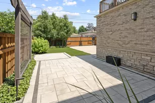 7739 Kenton Ave, Skokie, IL 60076 - Photo 36