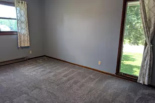 64 S Bunker Hill Rd, German Valley, IL 61039 - Photo 10