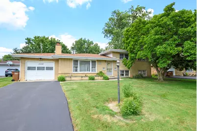 11132 84th Place, Willow Springs, IL 60480 - Photo 2