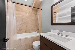 220 Astor Pl, Northbrook, IL 60062 - Photo 18