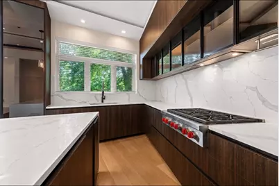 220 Astor Place, Northbrook, IL 60062 - Photo 12
