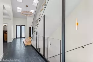 220 Astor Pl, Northbrook, IL 60062 - Photo 6
