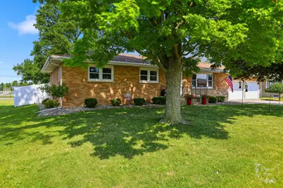 605 N Elm Street, Herscher, IL 60941 - Photo 2