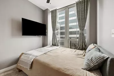 565 W Quincy Street #1611, Chicago, IL 60661 - Photo 2