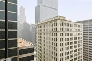 565 W Quincy St, Chicago, IL 60661 - Photo 10