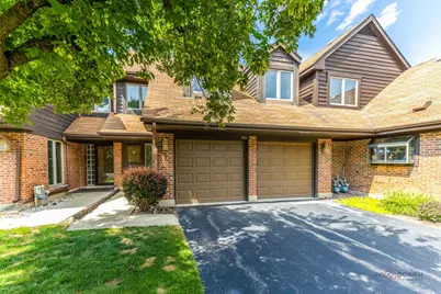 704 Picardy Circle, Northbrook, IL 60062 - Photo 1