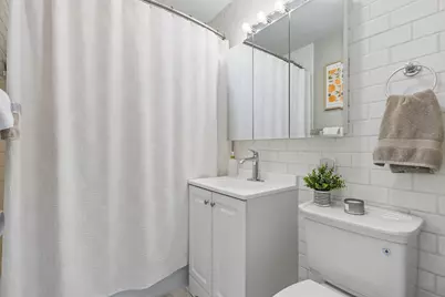 2626 N Lakeview Avenue #1002, Chicago, IL 60614 - Photo 10